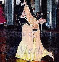 Robin Chee & Pele Lim dancing the Waltz Throwaway Oversway Variation